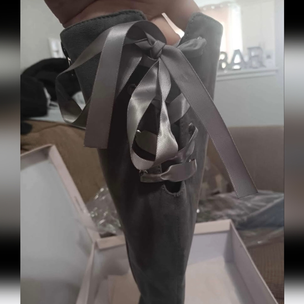 New In Box JustFab boots - Picture 4 of 7